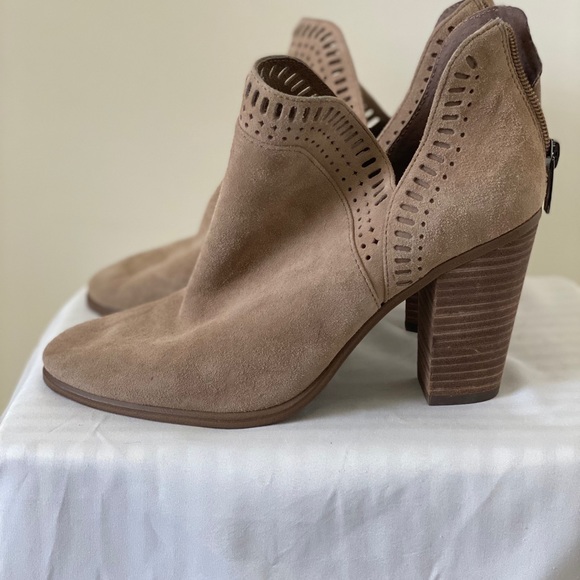 Booties! - Picture 2 of 4